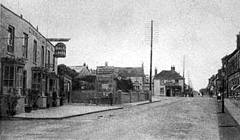 c 1928. Bull Hotel and Durrens shop at Fenny crossroads