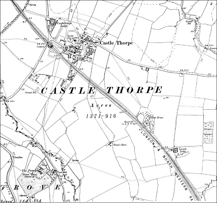 Railway track through Castlethorpe
