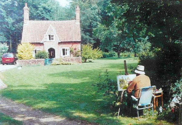 Lionel Horsnell painting Laundry Cottage at Heydon, Norfolk - photo by Ron Clark