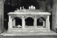 Image Sponne's Tomb, Towcester